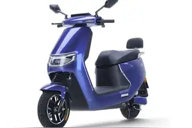 1小时闪充，最高续航220公里，这3款电摩，适合冬天跑外卖和上班图片