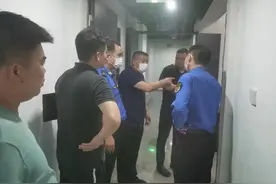 南昌城管开展高考静音四措施，全力营造良好考试复习环境图片