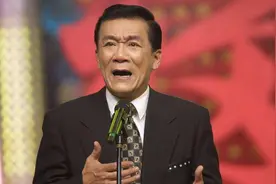 侯耀文去世15年，那个说要帮他照顾女儿的郭德纲，履行承诺了吗？图片