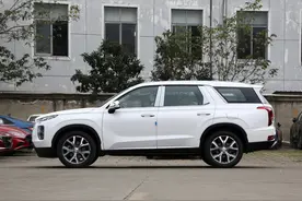 现代帕里斯帝：搭载3.5L六缸动力，还能加92号油，不比汉兰达香？图片