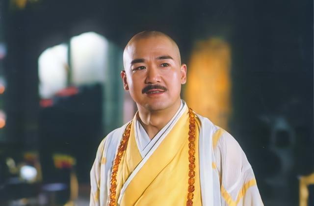 倚天屠龙记中,反派成昆实力如何,能否打败四大法王?