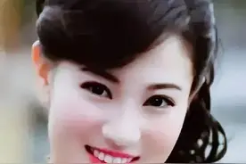 七绝貌美如花图片