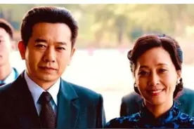黄镇：将军不辱使命，驰骋外交战线27年，为外交事业做出杰出贡献图片