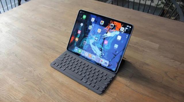 苹果「顶配」功能下放，台前调度不再仅限 M 芯片 iPad