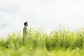 一个人越活越年轻的10个好习惯图片