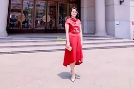 “梦幻变装”点燃母亲节人气，店庆大促拉动“红五月”消费潮图片