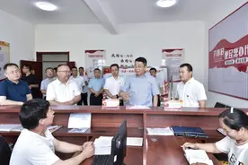 太原市阳曲县：县委书记李京京深入西凌井乡调研抓党建促基层治理能力提升专项行动工作图片