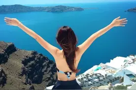 25岁拿港姐冠军被骂丑！她40岁宣告退圈：不必活成别人喜欢的样子图片