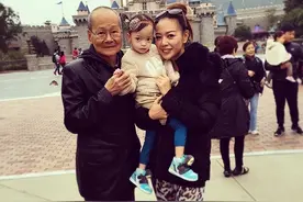 一路走好！钟丽淇爸爸去世，哥哥与妈妈也先后病逝，女儿患罕见病图片