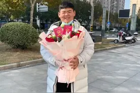 668斤山东小伙，一年减掉480斤，娶老婆、当老板，年入300万图片