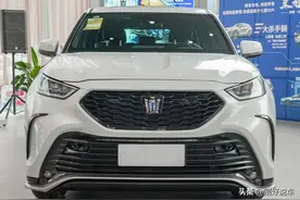 一代经典的继任者，2.5L混动皇冠陆放是否有实力延续传奇？图片