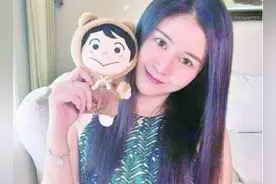 90后姑娘，19岁做中老年服装模特红遍网络，29岁被国际奢侈品看中图片