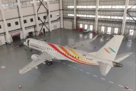 贵阳龙洞堡国际机场飞机机库正式启用图片