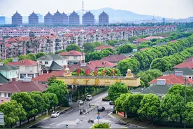 “女孩不外嫁”，比澳门还大，探秘“天下第一村”华西村图片