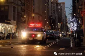 街拍美国纽约交通警察警车图片