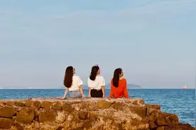 人生三大幸事：与强者同行，与智者同频，与善者为伍！图片