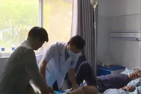 安徽一男子被剧毒五步蛇咬伤！有多毒？被咬了真的只能走五步吗？图片