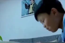 真实故事：8岁男孩暴饮暴食2个月增肥20斤，只为救爸爸一条命图片