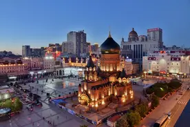 四川5男子来东北吃东北菜，结账时感觉不可思议：老板这都能挣钱?图片