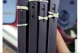 iPhone 15真机曝光？侧面按钮与渲染图相匹配！图片