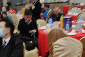 有缘的人不管搁在哪都能结缘，你信吗？图片