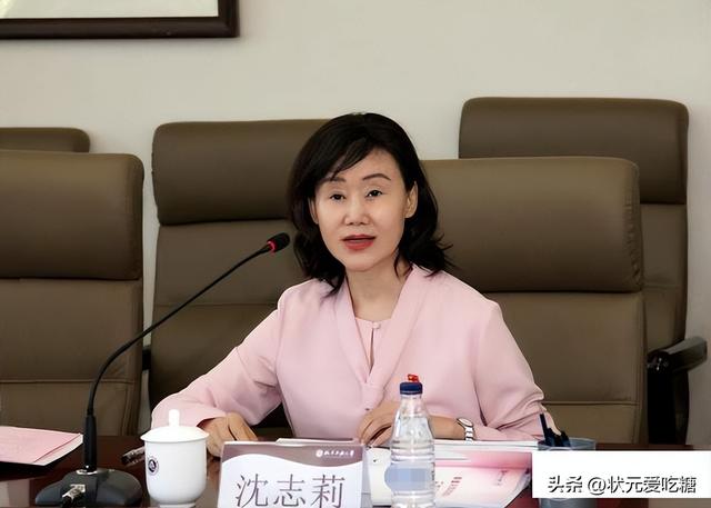 女副校长沈志莉落马记：家中搜出大量成人用品，大肆敛财沉迷整容