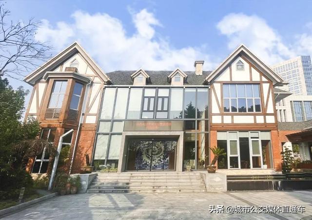 �߽���ҵ�����������Ӫ���߻����޹�˾