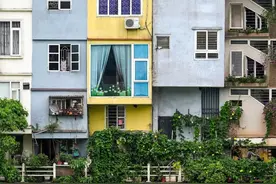 越南独特的建筑风格：“管子屋”，很多房子看起来和管子一样宽图片