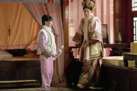 8位小个子女星，鞋子不能低于10cm，接吻得踩箱子、不能拍远景图片