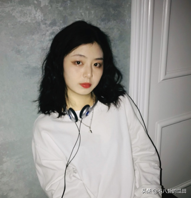 张颂文爆红坚持不接广告，《狂飙》配角却赚得盆满钵满