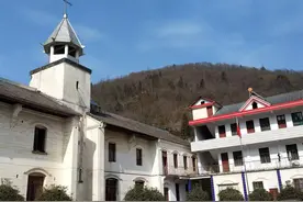 宜昌长阳天主教堂图片