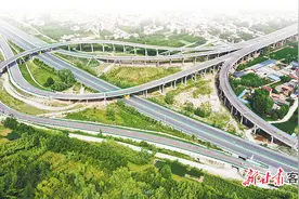 【走邮路 看新局】临夏：铺就致富幸福路图片