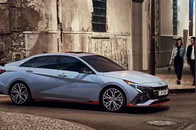 月薪3000 值得买的5款自动挡旗舰版汽车图片