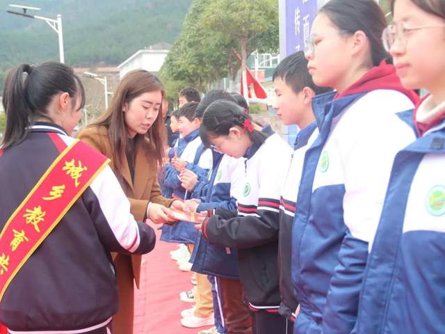 四川省民生研究会新媒体中心-官网