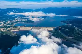 世界上规模最大的12座水电站大坝，我们就占了6座，太宏伟了。图片
