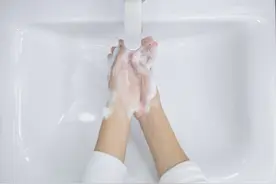 为什么说PB管是应用于热水管的最佳选择？图片