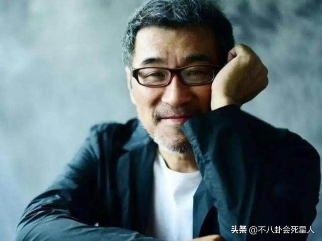 给港圈明星“牌技”排个名：刘嘉玲赢光张学友片酬，林青霞排第四