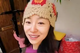 39岁江一燕现状曝光：放着豪宅不住，定居云南农村，慕哭网友图片