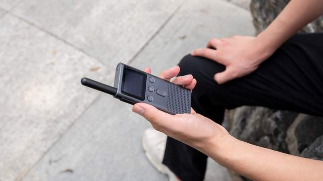 新年伊始，小米上架新款对讲机2S，为自驾旅行户外露营保驾护航