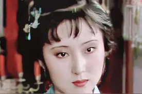 林黛玉、史湘云尽兴联句，效果形同失踪，为何不找人带句话？图片