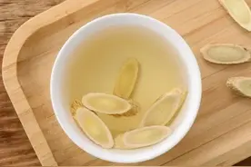 黄芪伤肾，长期喝黄芪水危害多？提醒：真正伤肾的是这4种中药图片