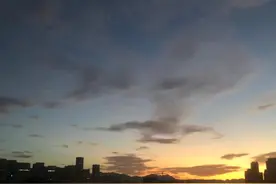 梦与现实的巧合图片