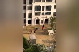 上海一小孩因不想上网课跳楼？喝茶能预防新冠？别信！这些涉疫“信息”是假的图片