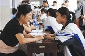 初中生标准身高表出炉，不少学生没有达标，学生和家长别大意图片