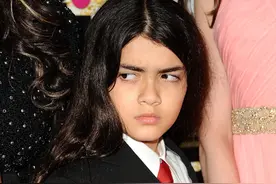 迈克尔·杰克逊22岁小儿子近照曝光：爸爸死后，网友从未放过我们图片