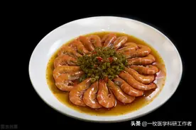 虾背里的黑线是什么，吃了有问题吗？虾头能吃吗，虾里有寄生虫？图片