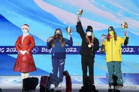 「冬奥赛场」北京冬奥会首场颁奖仪式在张家口举行图片