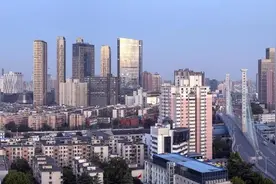 两家城商行高管人事变动图片