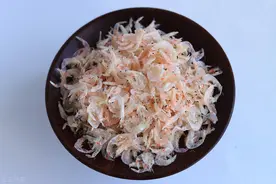 壹邦小知识：虾米有股刺鼻味还能吃吗 虾米变质是什么样子图片