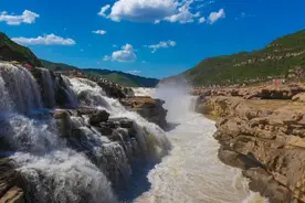 黄河壶口瀑布旅游区（陕西侧）关于60周岁以上老年人免门票的公告图片